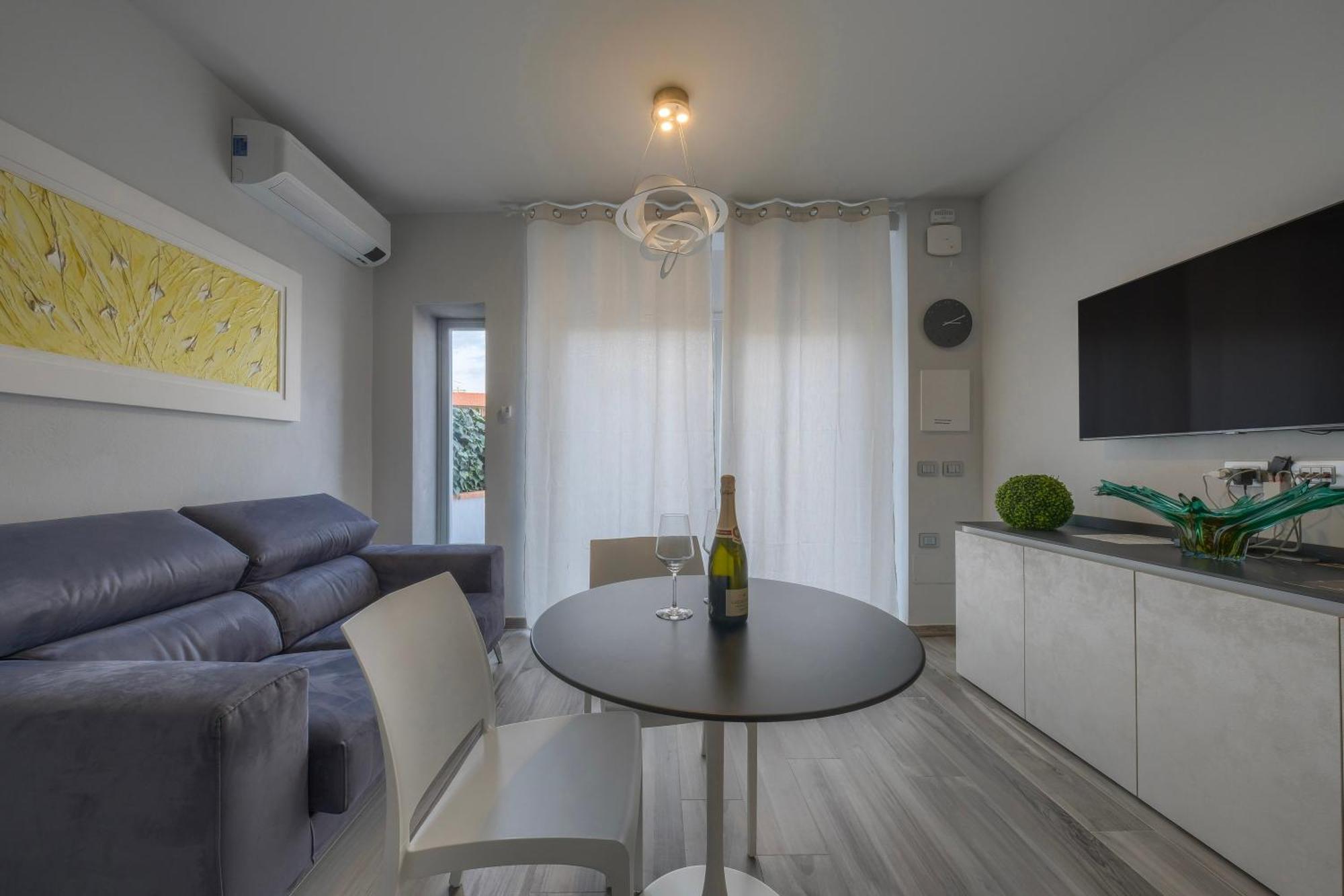 Biliotti House Villa *